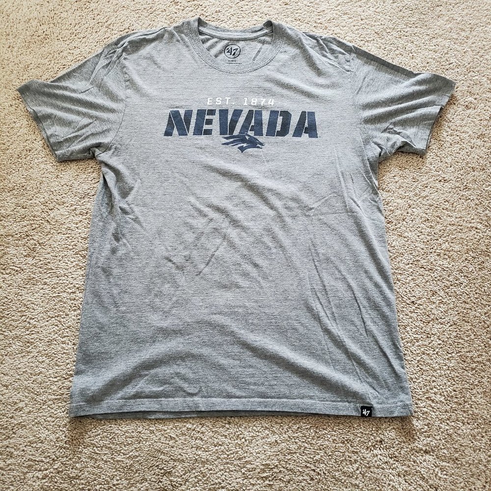 grey Nevada t shirt